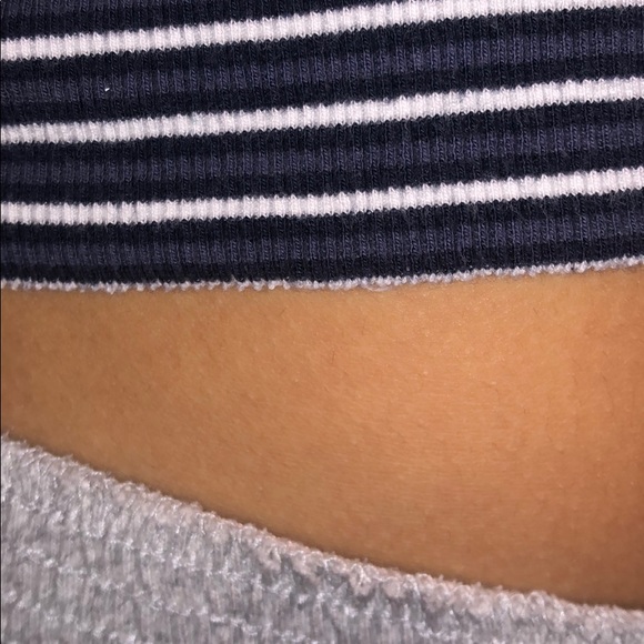 brandy melville white and navy stripped tank top - Picture 7 of 7